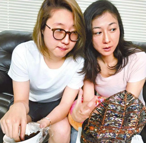 譚詠麟、曾志偉、劉德華都有緋聞,沒有緋聞的名人不是名人? 譚詠麟、曾志偉、劉德華都有緋聞,沒有緋聞的名人不是名人?