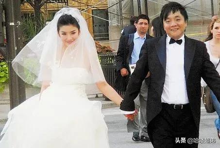 閃婚閃離的12對明星，他們是各取所需，還是別有所圖