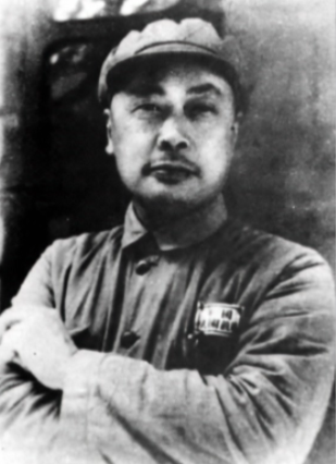 華野秘密行軍3日,突遭國軍轟炸,粟裕:那個排長有問題,抓住他 華野秘密行軍3日,突遭國軍轟炸,粟裕:那個排長有問題,抓住他