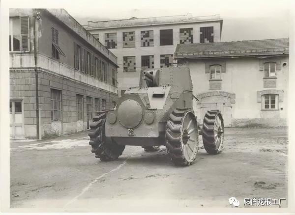 拖拉機騎士：兩次世界大戰之間的義大利輪式坦克