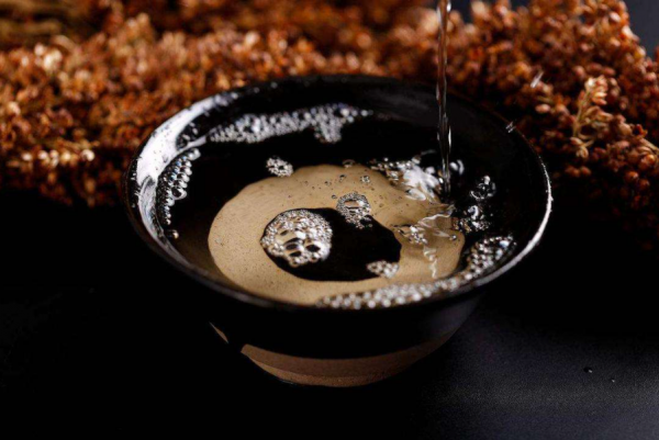 適合老百姓囤的3款平價酒，口感不遜&OpenCurlyDoubleQuote;茅五劍&rdquo;，當地酒友成箱囤