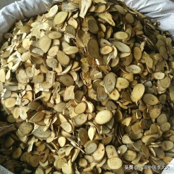 脖子僵硬，疼痛難忍，落枕，頸椎病？葛根湯，舒筋解肌，揉筋止痛