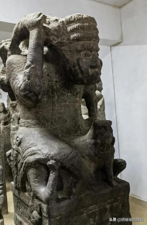 拴馬樁-渭北莊戶人家的華表