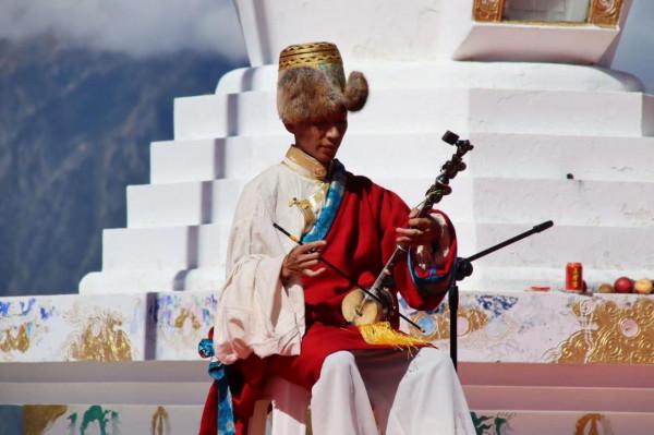 金秋十月 梅里有約 我想在雪山遇見你 赴一場非遺盛會