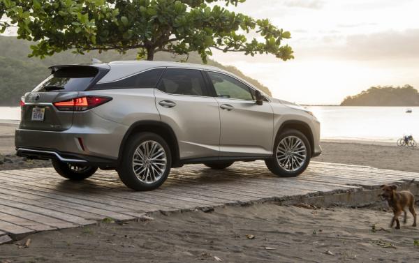 70萬元預算買SUV不想隨大流,就看這三款車型! 70萬元預算買SUV不想隨大流,就看這三款車型!