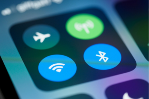 iPhone常見6大使用誤區，解答你應否睡覺時充電、定期重開機等