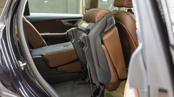 2.0T奧迪Q7優點多多，優秀前任造就出眾成色，二手更有價效比