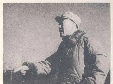 東北軍區副司令員賀晉年遭遇歹徒挑釁,將軍說:你們撞到槍口上了 東北軍區副司令員賀晉年遭遇歹徒挑釁,將軍說:你們撞到槍口上了