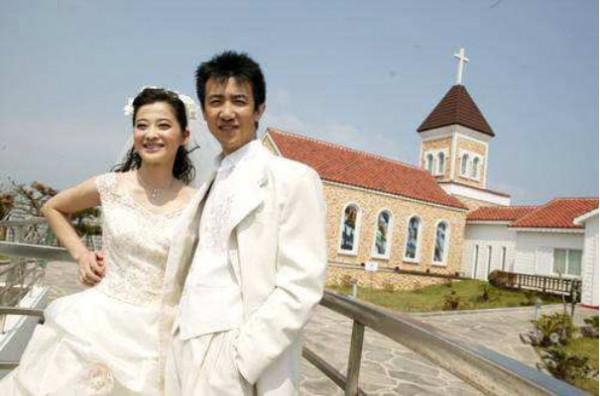 打臉前夫，再婚迎來&OpenCurlyDoubleQuote;第二春&rdquo;，這8位女星個個被老公寵上天
