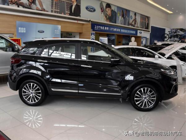 高性價比合資SUV，四缸增壓6.7L油耗，空間不小，帶你看福特領界