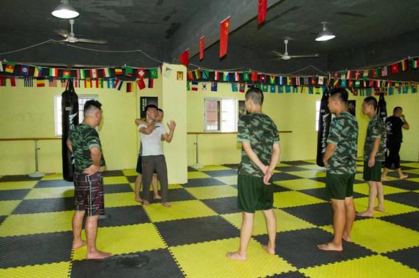 保鏢——“戰龍”形象