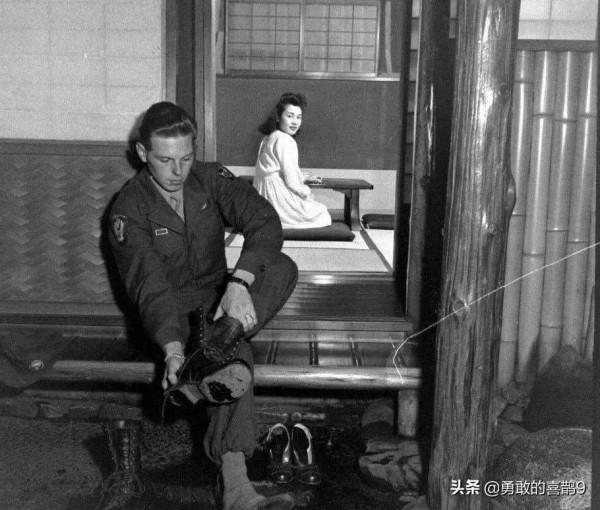 1945年日本戰敗後駐日美軍和日本少女的愛情故事