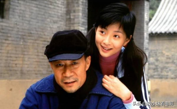 殷桃：軍藝校花也自卑？三奪“視後”大滿貫，離異後41歲仍單身