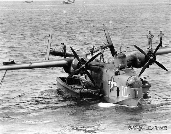 二戰最特別的王牌飛行員:擊落過美日德意四國飛機 二戰最特別的王牌飛行員:擊落過美日德意四國飛機