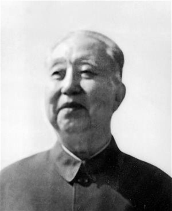 1980年華國鋒訪日，聽到日本對他的個人介紹，頓時哈哈大笑