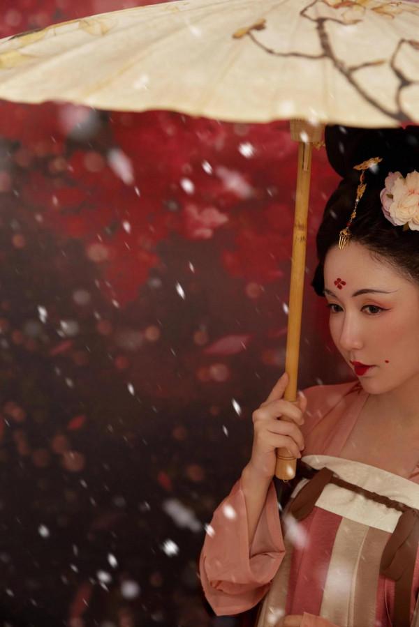 婁藝瀟漢服桌布 婁藝瀟漢服桌布