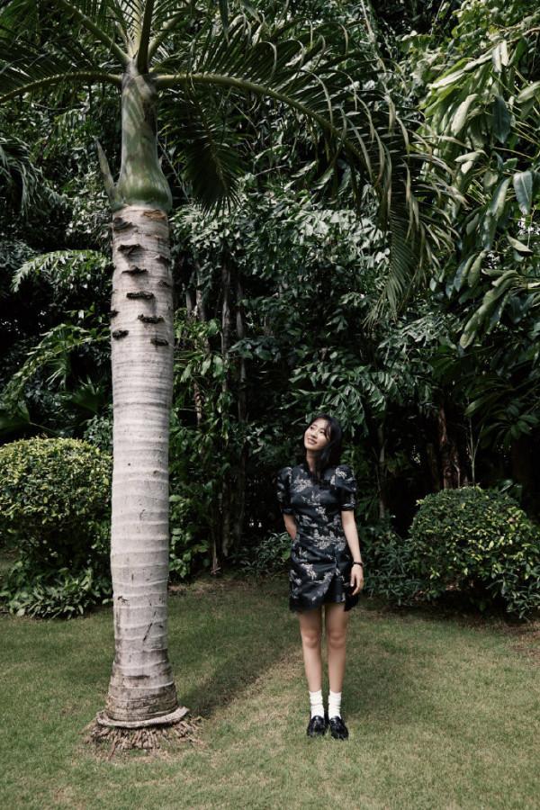 Baby和邢菲同款撞衫，兩人風格各有千秋，隨便穿穿都有好氣質