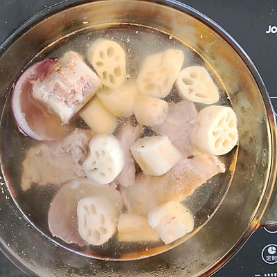 吃對蓮藕山藥燉脊骨,每一口都是極致享受 吃對蓮藕山藥燉脊骨,每一口都是極致享受