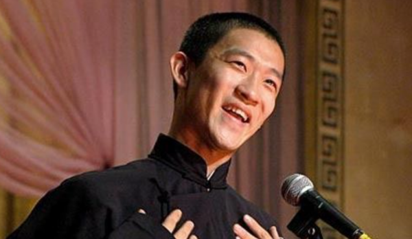 曹雲金演出時打過岳雲鵬？大鬧生日宴後，燒餅為何會想跟著離開？