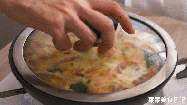 1塊錢的雞蛋，做成了吃不起的樣子！平底鍋10分鐘搞定