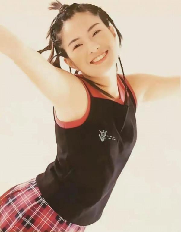 10位過氣港臺明星，現狀差距大，有人沒車沒房，有人身家過億