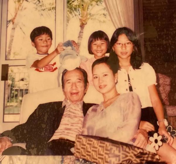 氣瘋梁安琪,拿賭王億元財產嫁初戀,相貌平平的鄧詠詩手段太高明 氣瘋梁安琪,拿賭王億元財產嫁初戀,相貌平平的鄧詠詩手段太高明