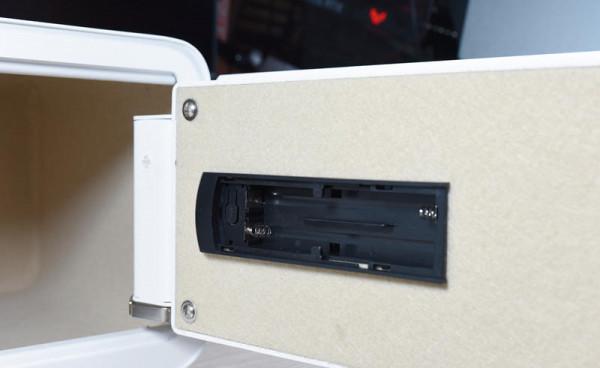 防盜防撬,隨時掌握動態-VOC智慧保管箱G300 防盜防撬,隨時掌握動態-VOC智慧保管箱G300