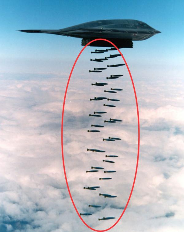 便宜炸彈輕鬆變精確武器？美國最通用的炸彈，轟炸機一次帶80多枚