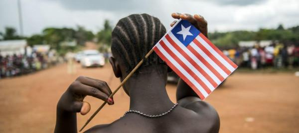 2010年,猖狂海盜誤打誤撞,錯上俄郵輪,投降根本沒用被直接團滅 2010年,猖狂海盜誤打誤撞,錯上俄郵輪,投降根本沒用被直接團滅