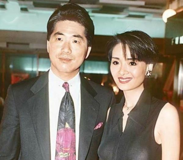 不傍大款，不炒緋聞，痴情的10位女港星，把生活過成了偶像劇