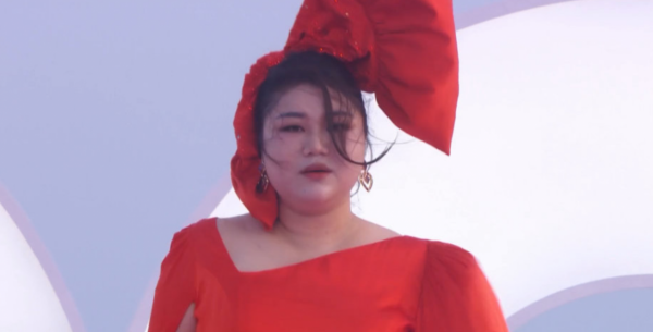 女星紅毯秀鬥豔:baby造型太絕,熱巴花仙子,但都輸給了楊天真 女星紅毯秀鬥豔:baby造型太絕,熱巴花仙子,但都輸給了楊天真