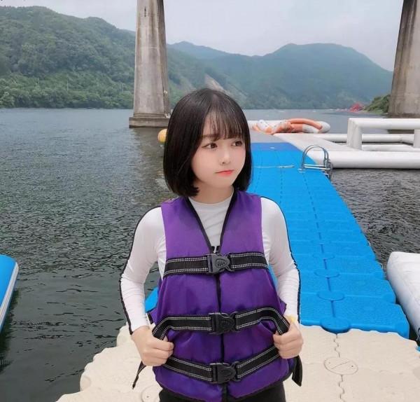 可愛“妹妹頭”