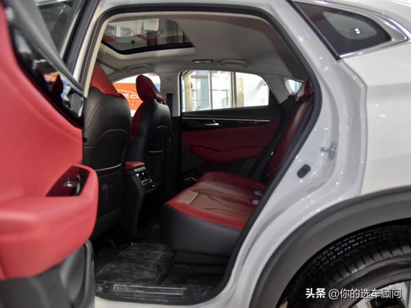 優惠較大,獨具魅力的轎跑SUV,實拍長安CS85 COUPE 優惠較大,獨具魅力的轎跑SUV,實拍長安CS85 COUPE