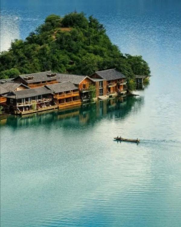 瀘沽湖絕美風光