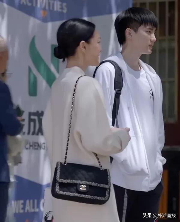 周迅在《小敏家》裡的好衣品,不只靠堆大牌 周迅在《小敏家》裡的好衣品,不只靠堆大牌