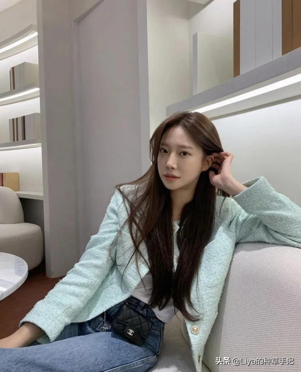 還在穿一身黑嗎？今冬這14套搭配太好看了