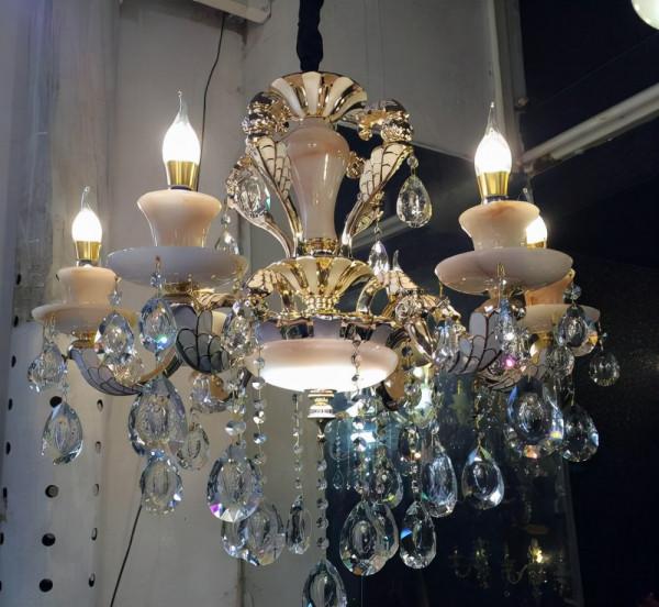 日子過久才發現，這些家居設計就是虛有其表，看著豪華，卻不實用