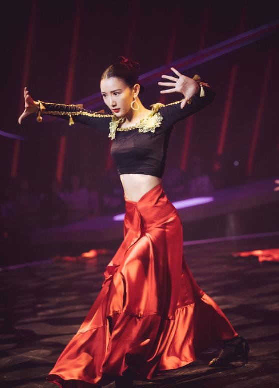 央視中秋晚會節目單出爐,劉詩詩井柏然古裝,5個超女6個港臺藝人 央視中秋晚會節目單出爐,劉詩詩井柏然古裝,5個超女6個港臺藝人