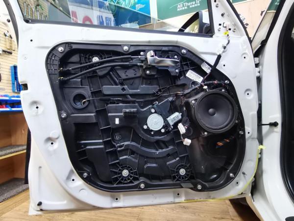 起亞佳樂升級全車丹拿音響系統，滿足車主高品質的聽音需求
