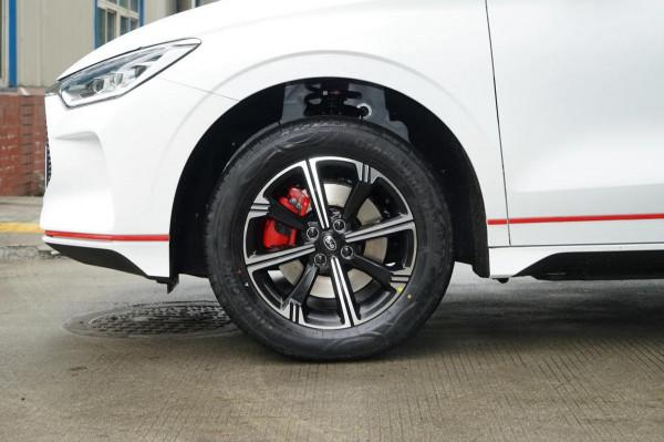 低調而實用的座駕比亞迪e2,不足10萬起,續航401km,關鍵顏值高 低調而實用的座駕比亞迪e2,不足10萬起,續航401km,關鍵顏值高