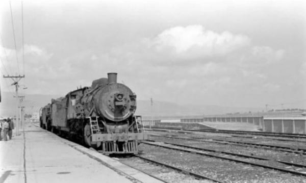 首顆原子彈背後的唯一私照，照片上的4個上海姑娘，各自發展如何