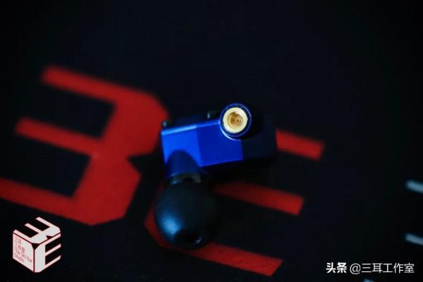美國這款HiFi耳塞用聲音致敬猛獁象？怎麼想到的