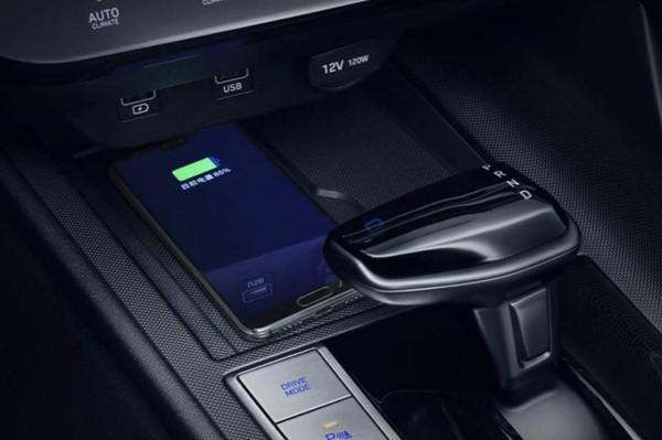 工薪階層10-15萬級家轎如何選？第七代伊蘭特還是那個答案嗎？