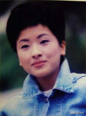 “大玩家歌神”陳奕迅：為何會被徐濠縈拿捏得死死的？