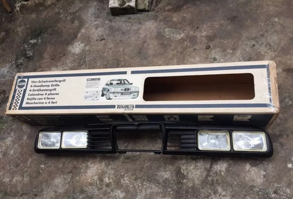 方燈的寶馬E30見過嗎？老3系低趴姿態改裝