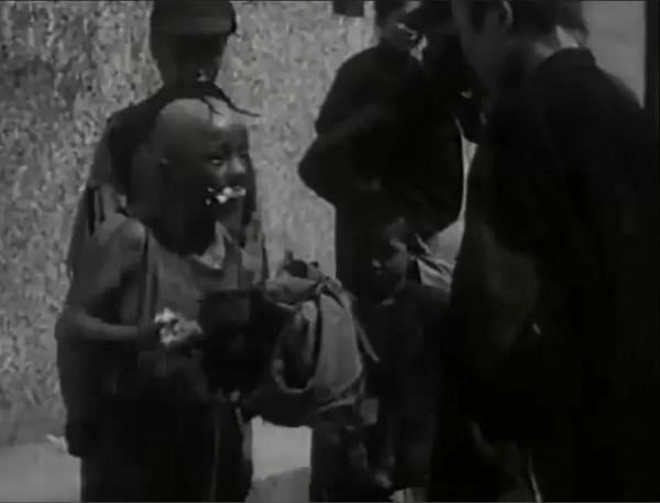 老電影（0466）《三毛流浪記》崑崙影業公司（1949）電影劇照欣賞