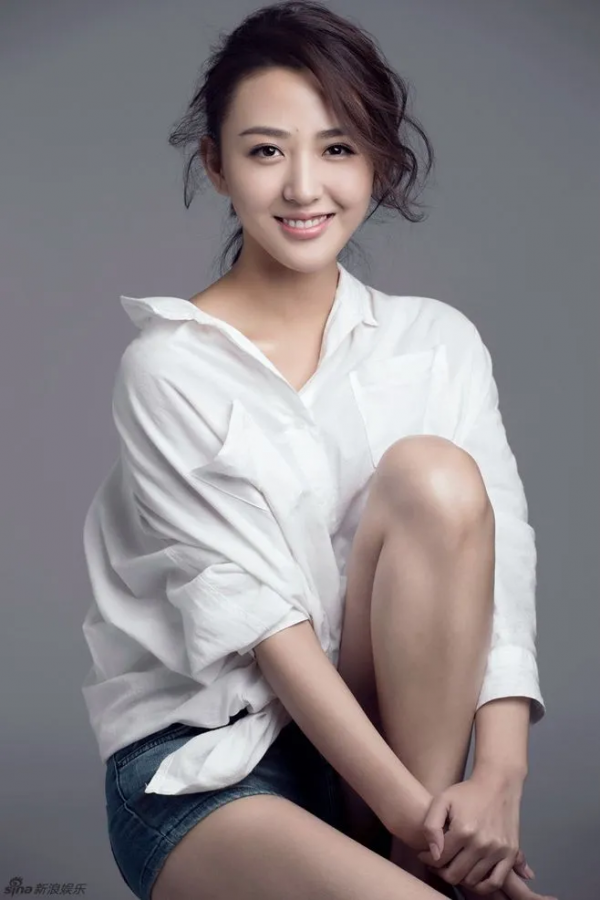 隸書：小窗閒捉半邊風