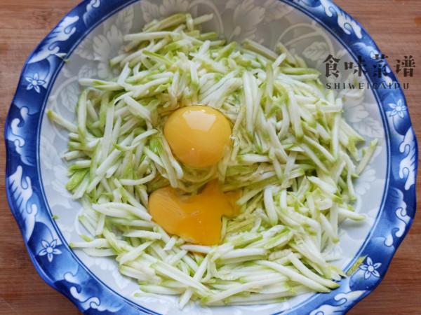 北京人愛吃的糊塌子做法,5分鐘出鍋,好吃營養又省事,一學就會 北京人愛吃的糊塌子做法,5分鐘出鍋,好吃營養又省事,一學就會