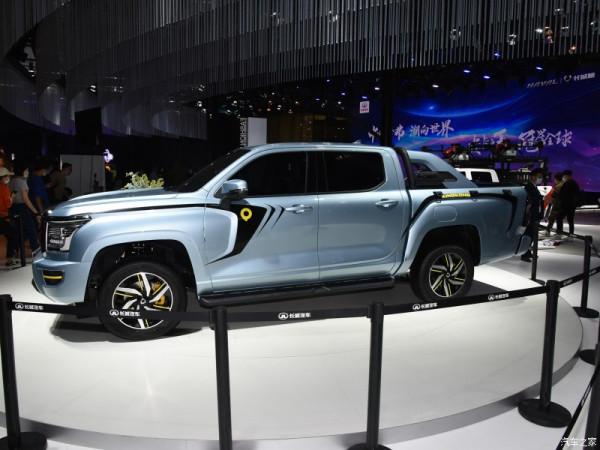 豐田釋出多款電動概念車；寶馬iX1最新諜照曝光