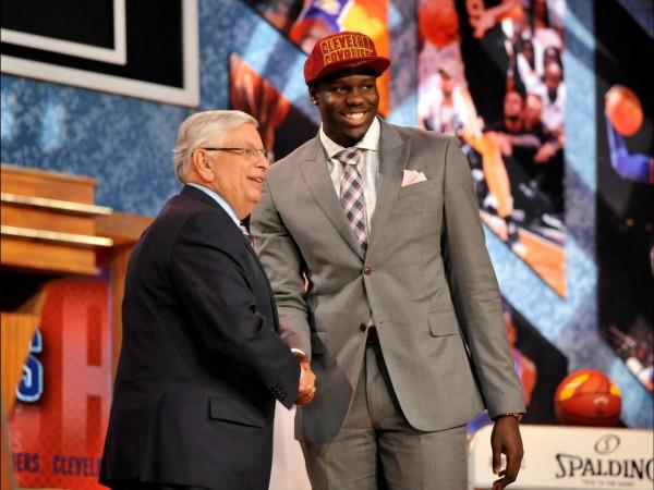 這些NBA謊言騙了多少人?科比跳汽車,喬丹首次退役,張伯倫20000 這些NBA謊言騙了多少人?科比跳汽車,喬丹首次退役,張伯倫20000